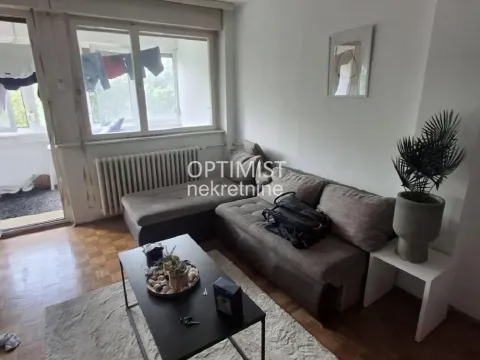 Stan in Novi Beograd Blok 38