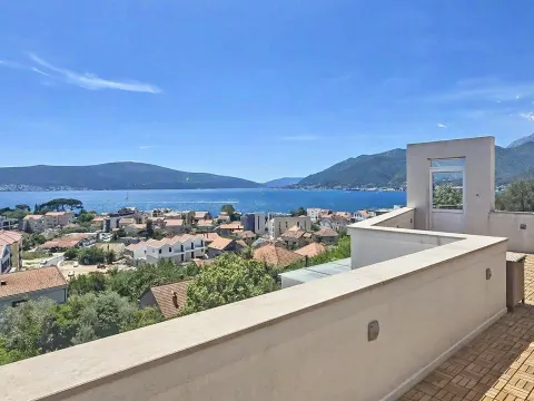 Rent, two bedroom apartment, 100m², Donja Lastva, Tivat - image 8