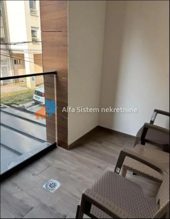 Izdavanje, stan, 40m², Crveni Krst, Beograd