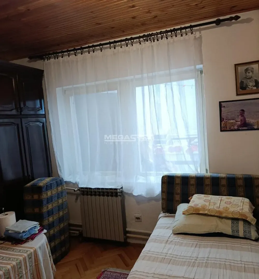 Sale, house, 232m², Centar, Pančevo