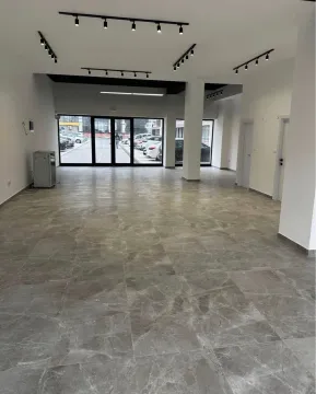 Rent, office space, 117m², Pobrežje, Podgorica - image 2