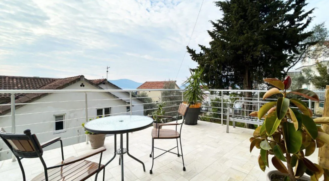 Sale, two bedroom apartment, 77m², Kava, Tivat