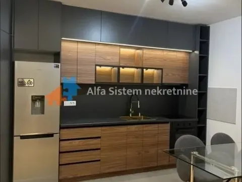 Izdavanje, trosoban stan, 83m², Vidikovački venac, Rakovica - image 4