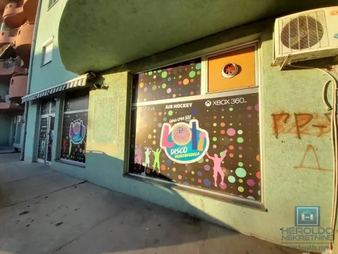 Izdavanje, poslovni prostor, 133m², Centar, Jagodina - image 18