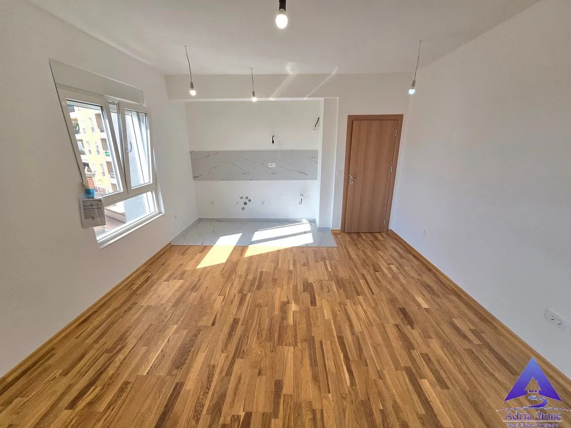 Sale, one bedroom apartment, 43m², Podkošljun, Budva
