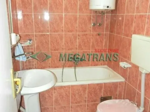 Izdavanje, dvosoban stan, 46m², Centar, Novi Sad - image 10