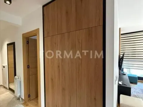 Izdavanje, dvosoban stan, 60m², Cvetkova Pijaca, Zvezdara Sve Podlokacije - image 7