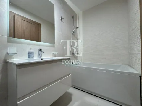 Izdavanje, dvosoban stan, 77m², Master Kvart, Podgorica - image 11