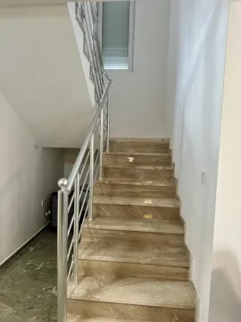 Rent, four bedroom apartment, 250m², Tivat, Crna Gora - image 6