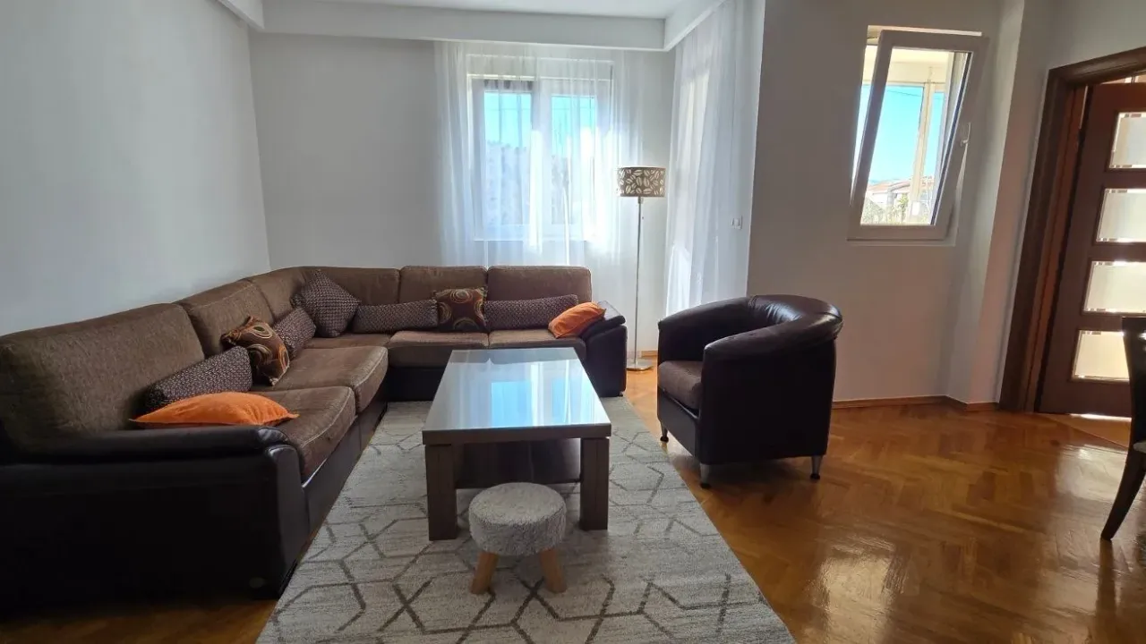 Izdavanje, jednosoban stan, 63m², Zabjelo, Podgorica