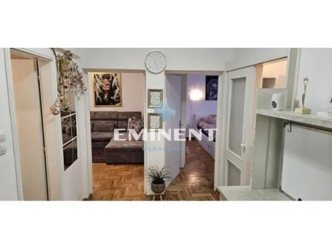 Izdavanje, dvosoban stan, 50m², Slavija, Vračar Sve Podlokacije - image 7