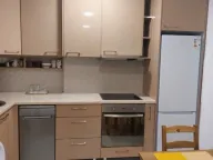 Izdavanje, dvosoban stan, 65m², Centar, Bar - image 3