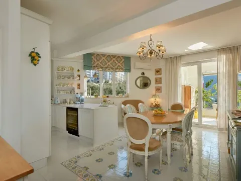 Prodaja, trosoban stan, 150m², Budva, Crna Gora - image 29