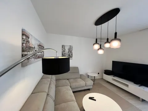 Prodaja, stan, 147m², Tivat, Crna Gora - image 10