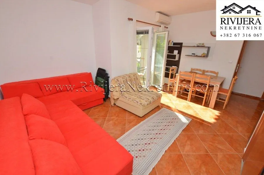 Prodaja, jednosoban stan, 38m², Baošići, Herceg Novi