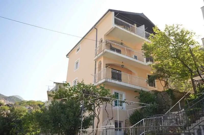 Sale, three bedroom apartment, 85m², Herceg Novi, Crna Gora