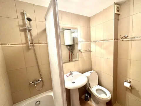 Sale, two bedroom apartment, 80m², Bečići, Budva - image 12