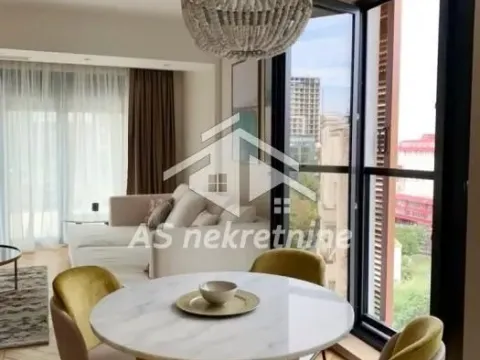 Izdavanje, trosoban stan, 75m², Stari Grad, Beograd - image 11