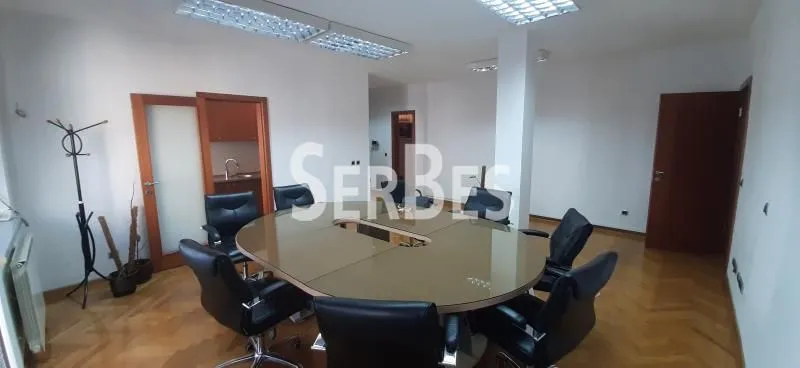 Rent, office space, 117m², Spens, Novi Sad Sve Podlokacije