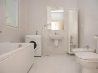 Prodaja, kuća, 400m², Petrovac, Budva - image 7