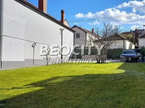 Prodaja, kuća, 160m², Palilula, Niš - image 15