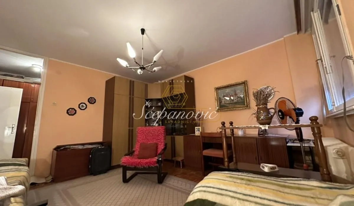 Prodaja, trosoban stan, 81m², Liman 1, Novi Sad Sve Podlokacije