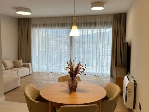 Rent, apartment, 81m², Kotor, Crna Gora - image 2