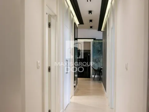 Rent, four bedroom apartment, 118m², Savski Venac, Beograd - image 4