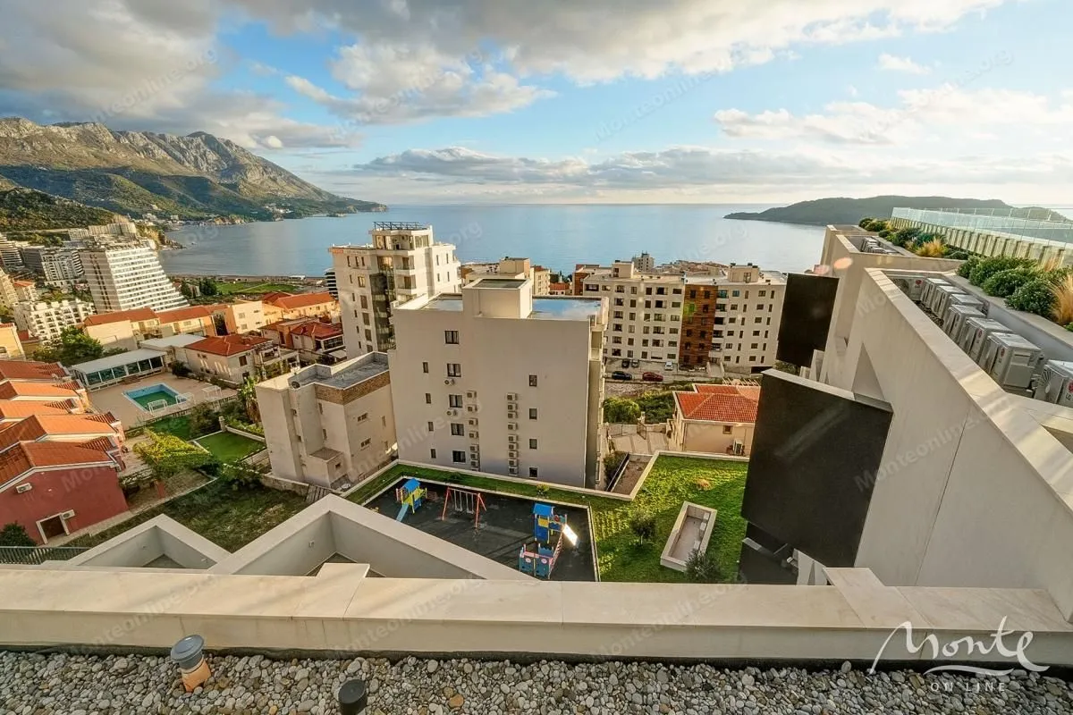 Sale, one bedroom apartment, 58m², Bečići, Budva