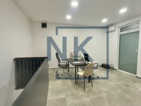 Poslovni prostor in Blok 9