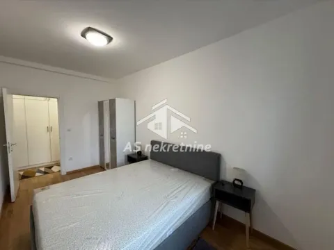 Rent, apartment, 57m², Južni Bulevar, Vračar Sve Podlokacije - image 6