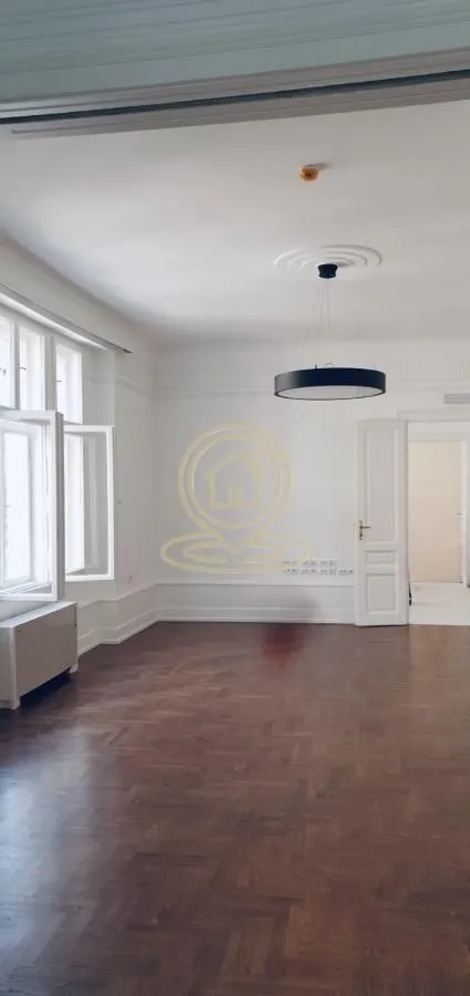 Rent, office space, 180m², Vračar Sve Podlokacije, Beograd