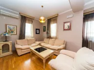 Izdavanje, dvosoban stan, 58m², Centar, Podgorica