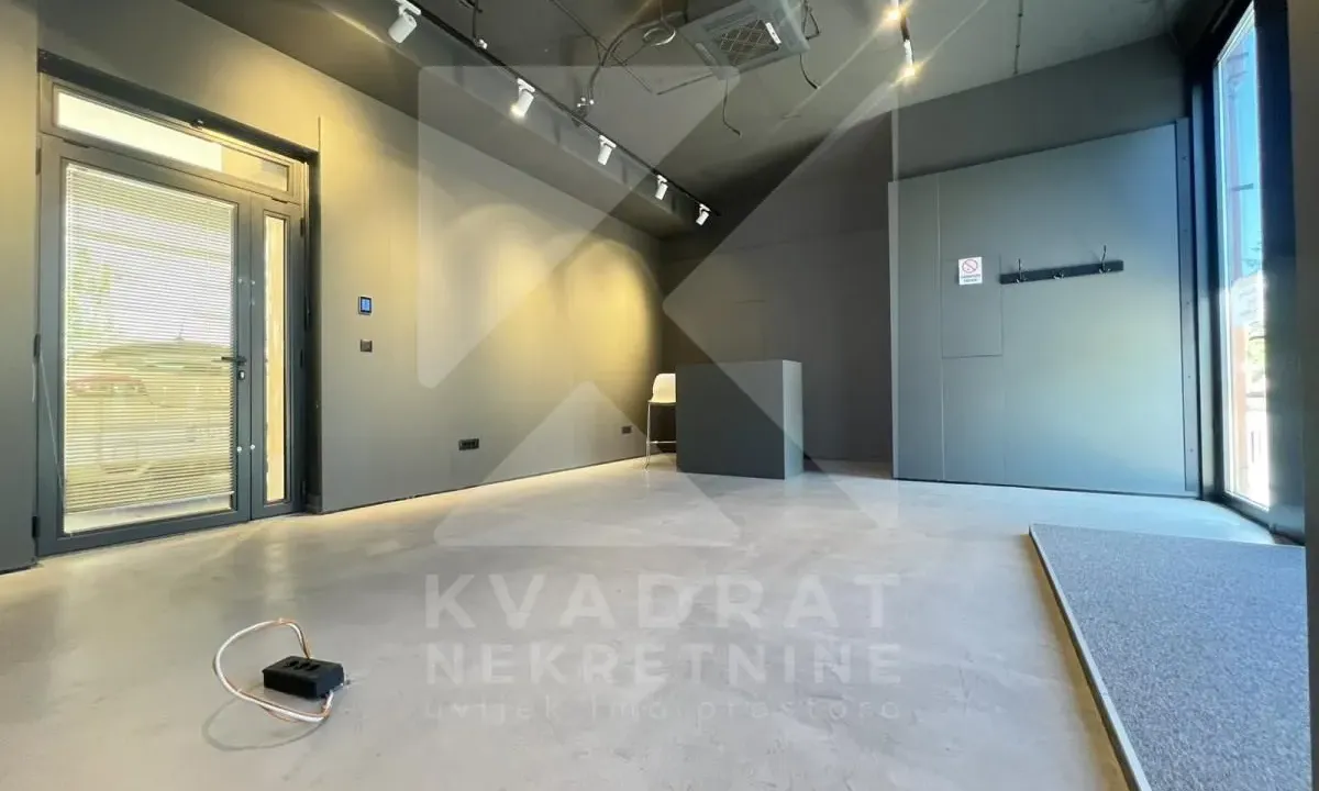 Rent, office space, 150m², Nova Dalmatinska, Podgorica