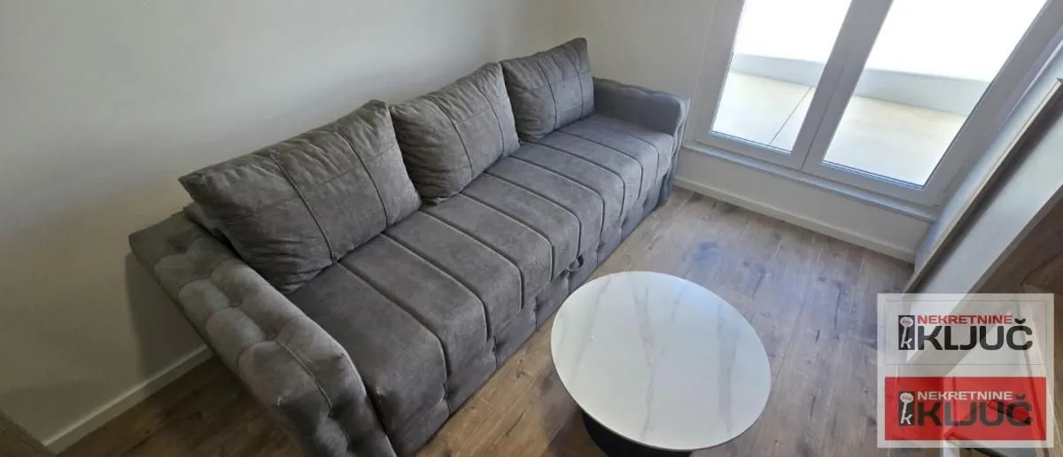 Izdavanje, garsonjera, 35m², Veternik, Novi Sad Sve Podlokacije