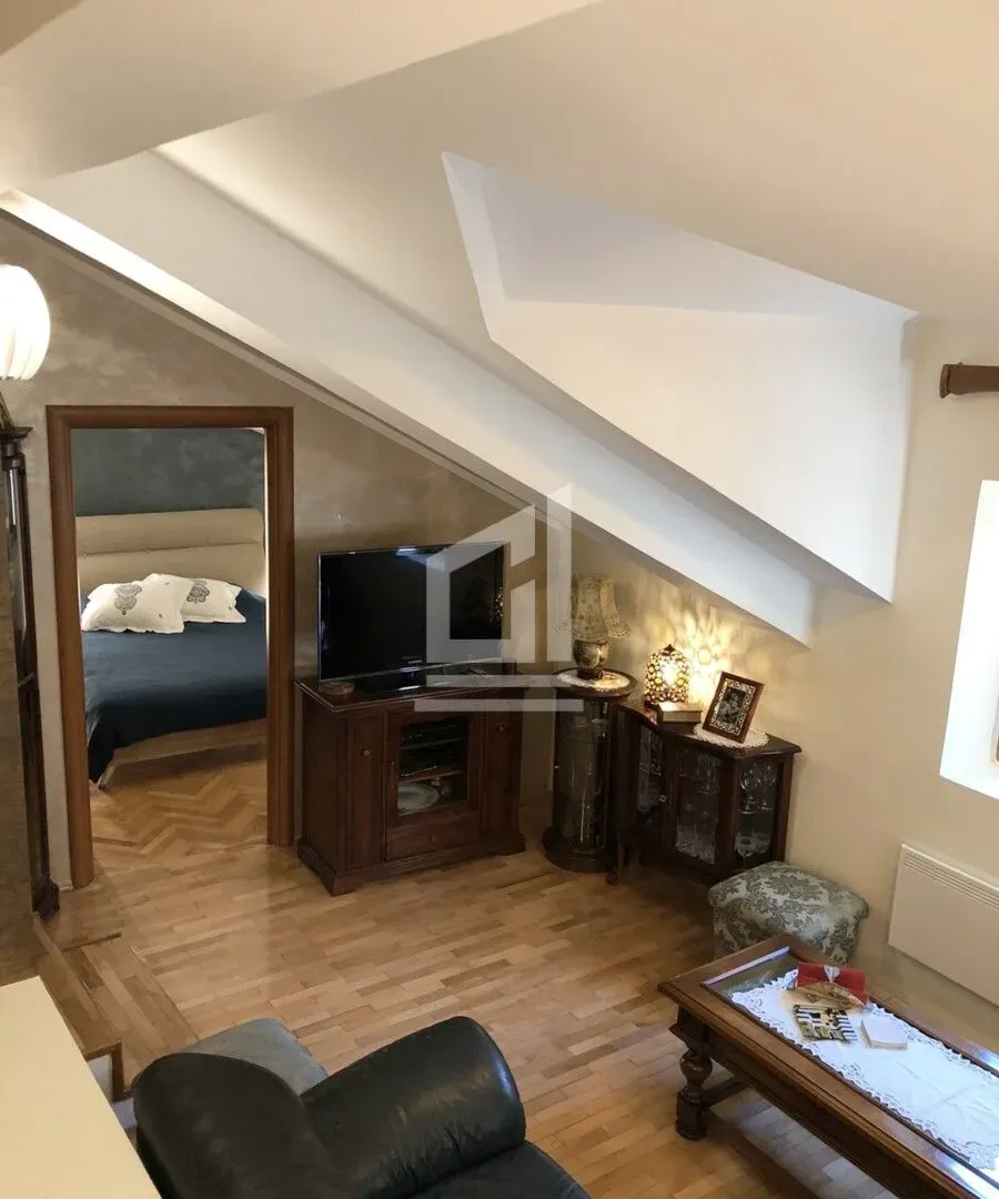 Prodaja, dvosoban stan, 50m², Stari Grad Kotor, Kotor
