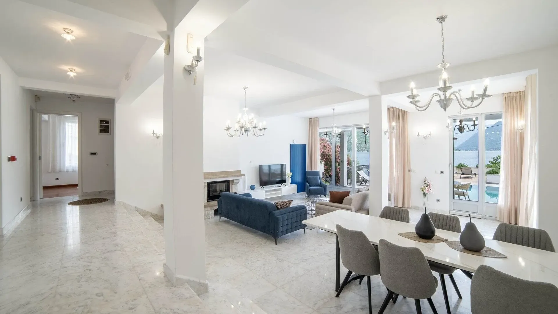Sale, house, 405m², Kotor, Crna Gora