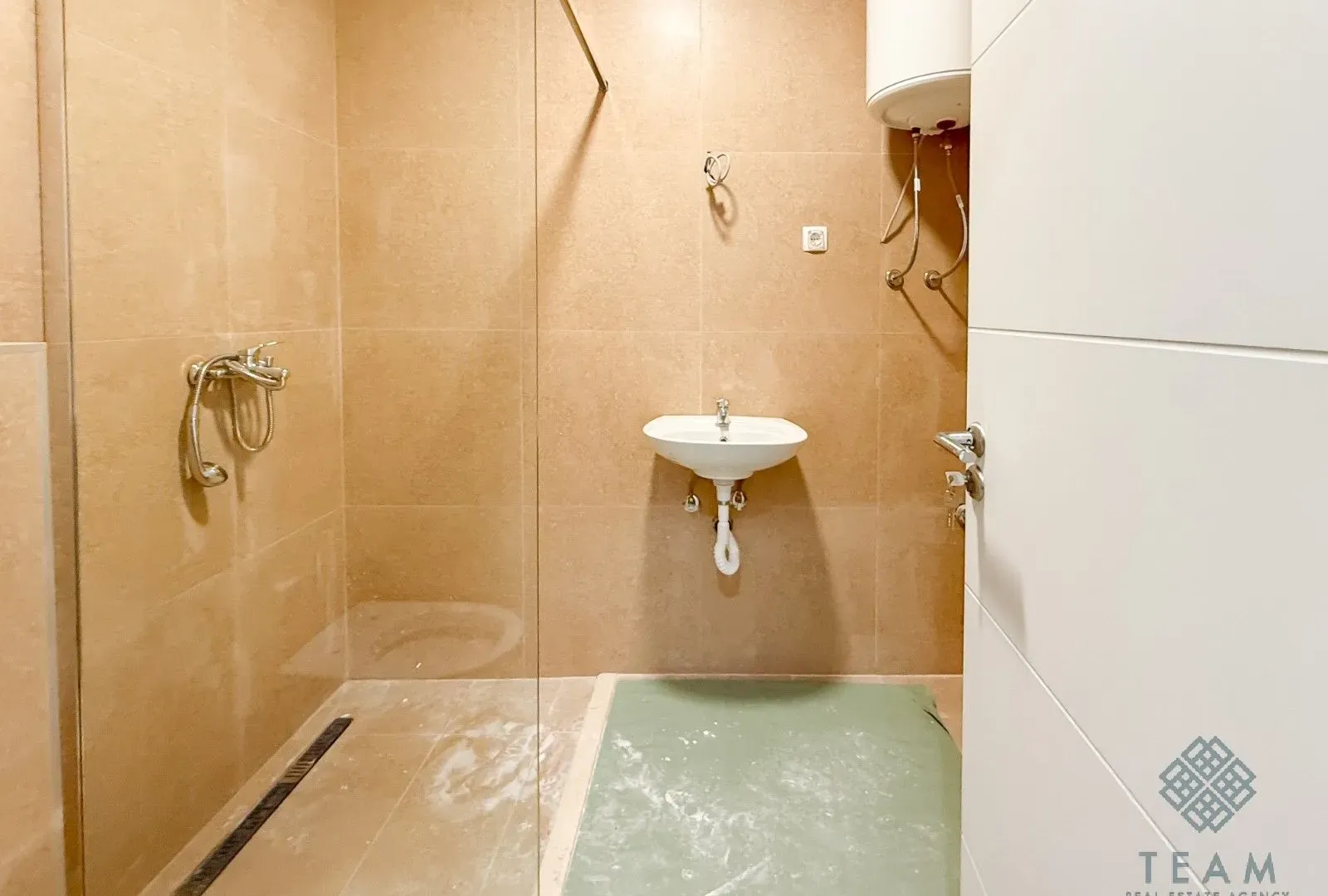 Rent, one bedroom apartment, 45m², Tološi, Podgorica