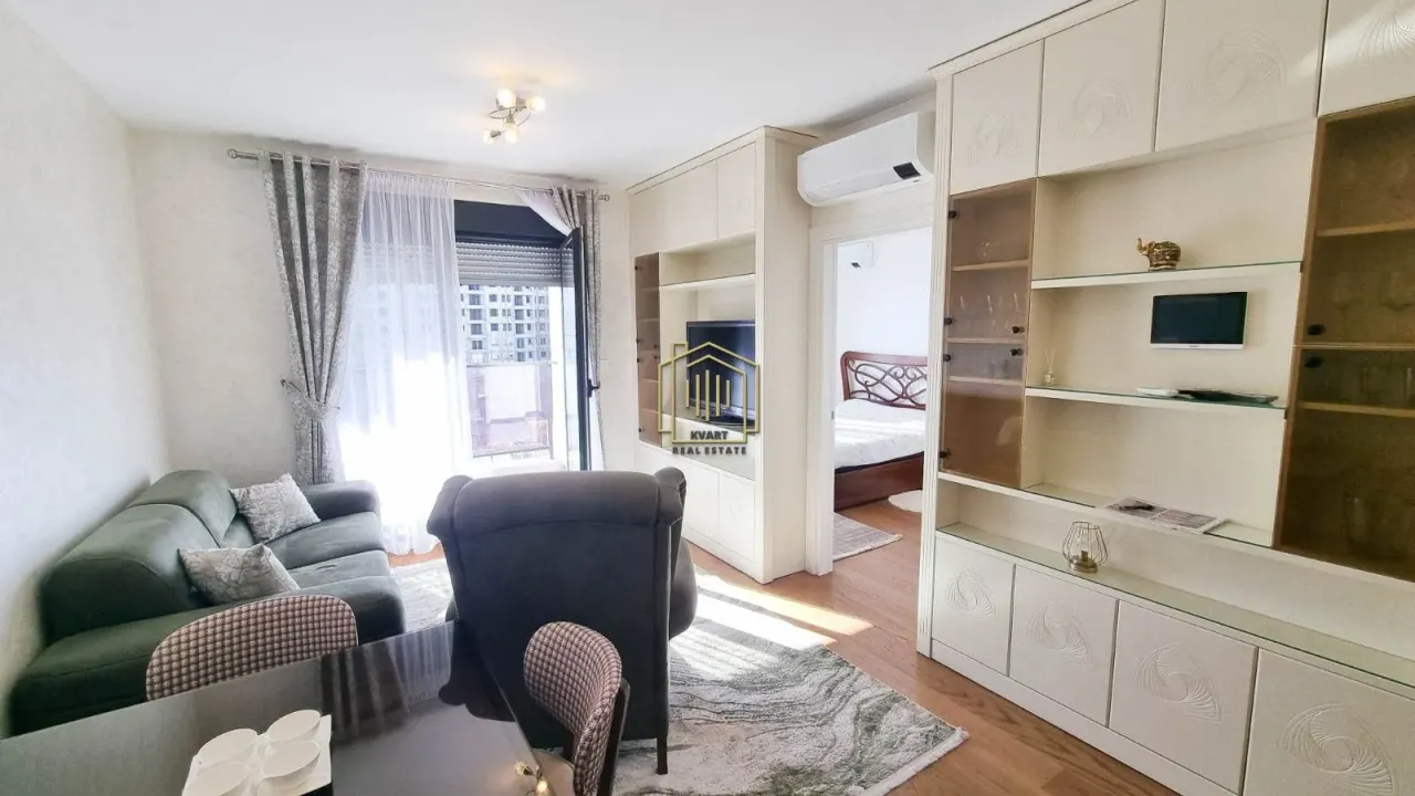 Izdavanje, jednosoban stan, 46m², Tološi, Podgorica