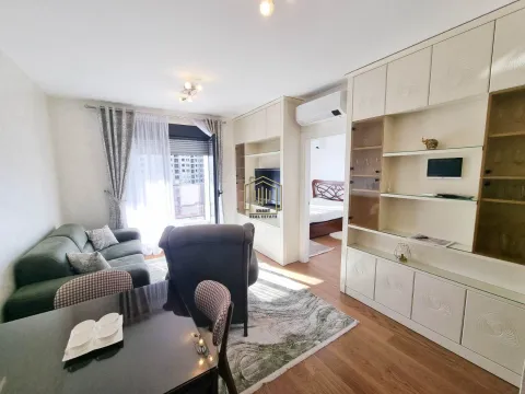 Izdavanje, jednosoban stan, 46m2, Tološi, Podgorica Izdavanje, jednosoban stan, 46m2, Tološi, Podgorica