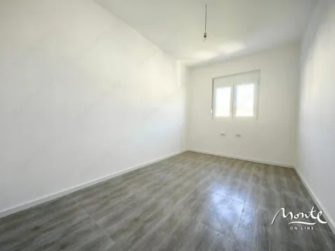 Prodaja, dvosoban stan, 60m², Bar, Crna Gora - image 7