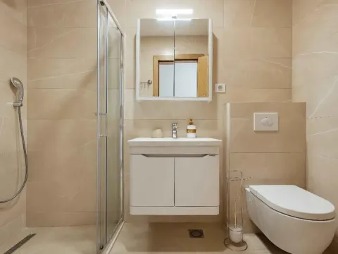 Prodaja, dvosoban stan, 138m², Baošići, Herceg Novi - image 3