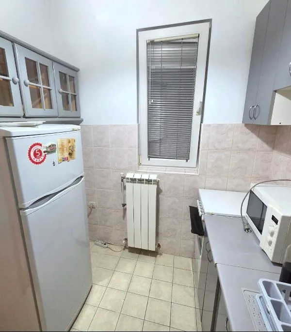 Prodaja, dvosoban stan, 49m², Zvezdara Sve Podlokacije, Beograd