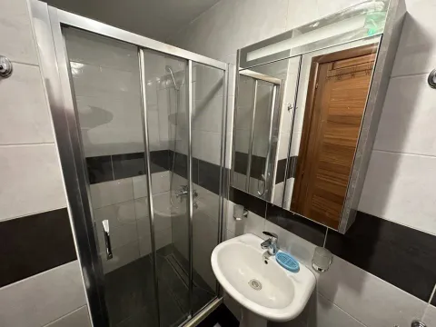 Izdavanje, jednosoban stan, 44m², Tuški Put, Podgorica - image 6