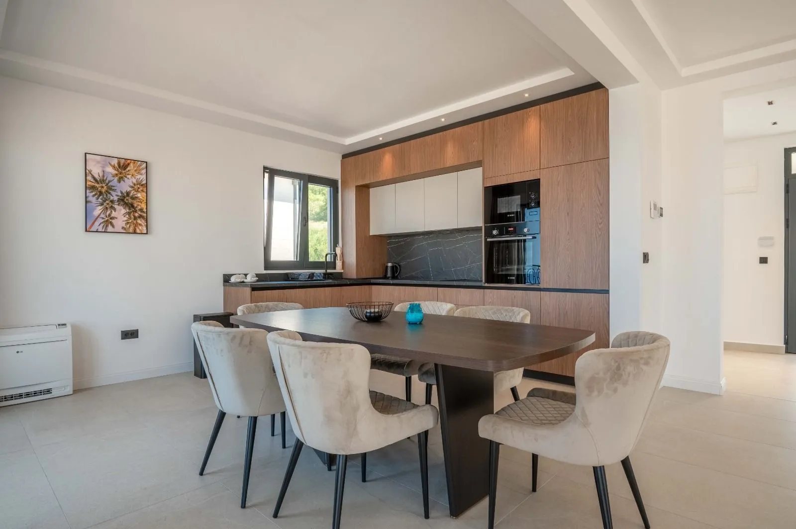 Prodaja, kuća, 318m², Reževići, Budva