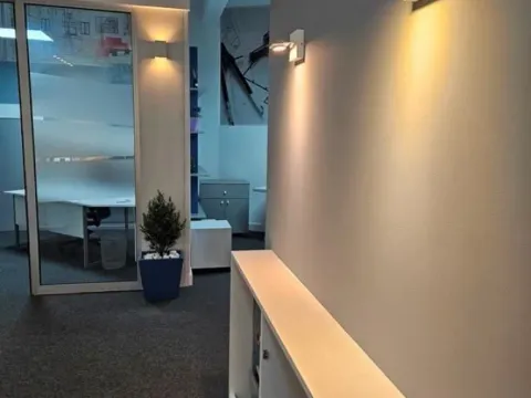 Sale, office space, 90m², Vračar Hram, Vračar Sve Podlokacije - image 6
