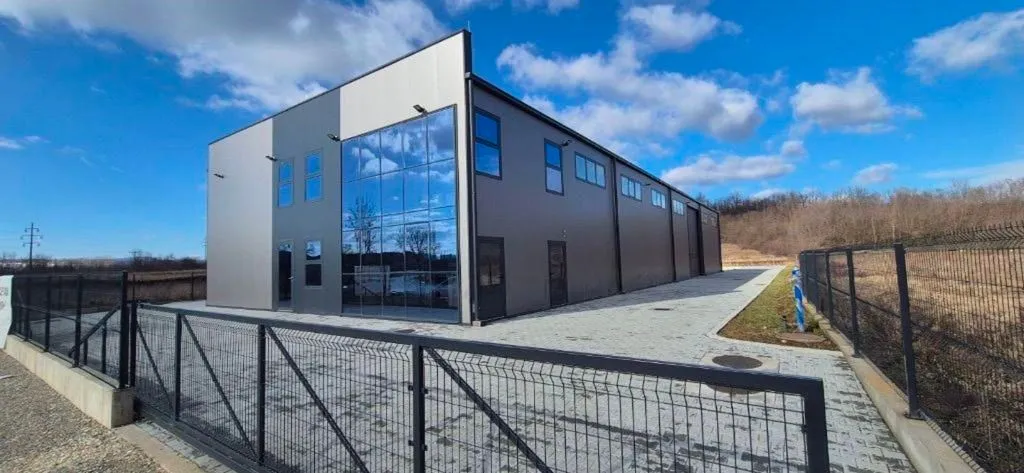 Rent, office space, 650m², Jovanovac, Kragujevac