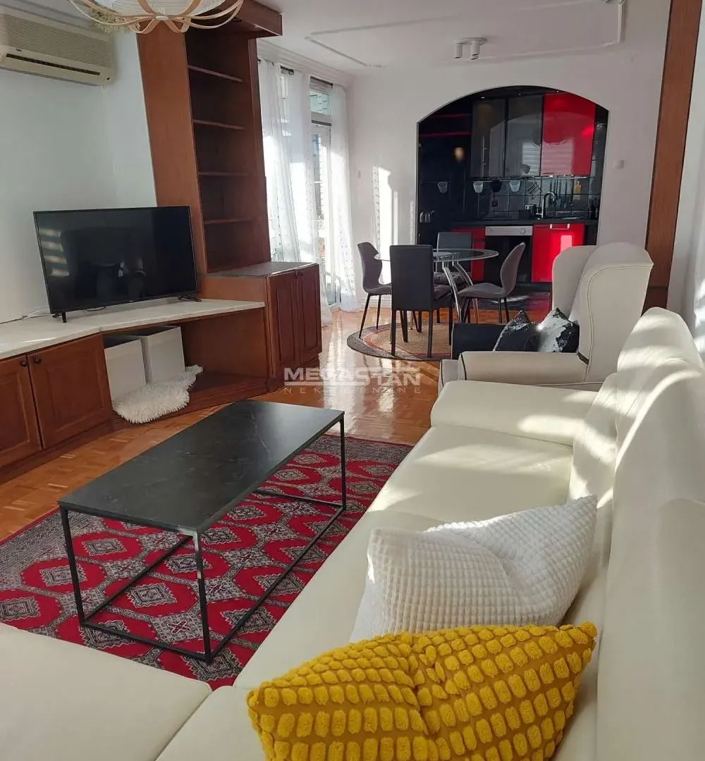 Izdavanje, trosoban stan, 80m², Novi Beograd Blok 70, Novi Beograd Sve Podlokacije