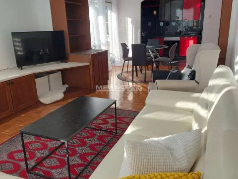 Izdavanje, trosoban stan, 80m², Novi Beograd Blok 70, Novi Beograd Sve Podlokacije - image 1