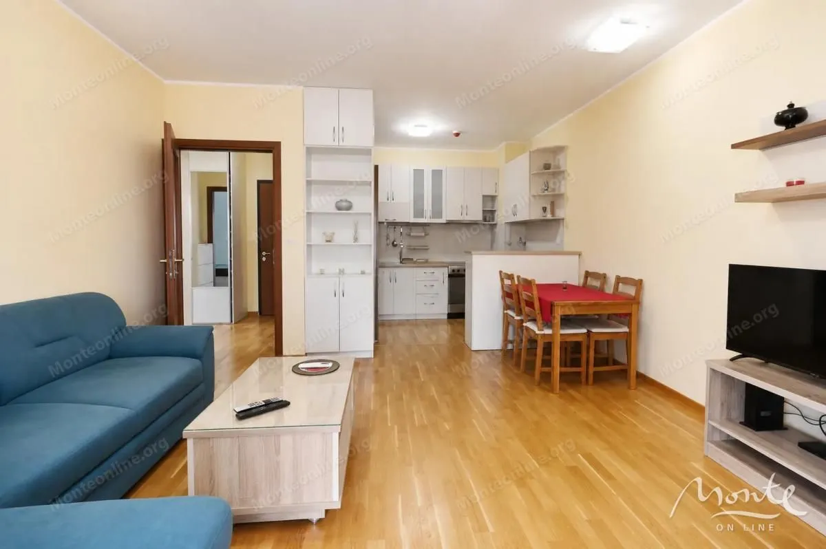 Prodaja, jednosoban stan, 50m², City Kvart, Podgorica